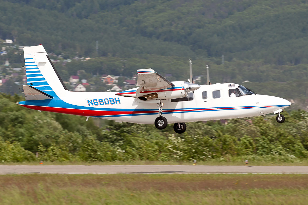 N690BH