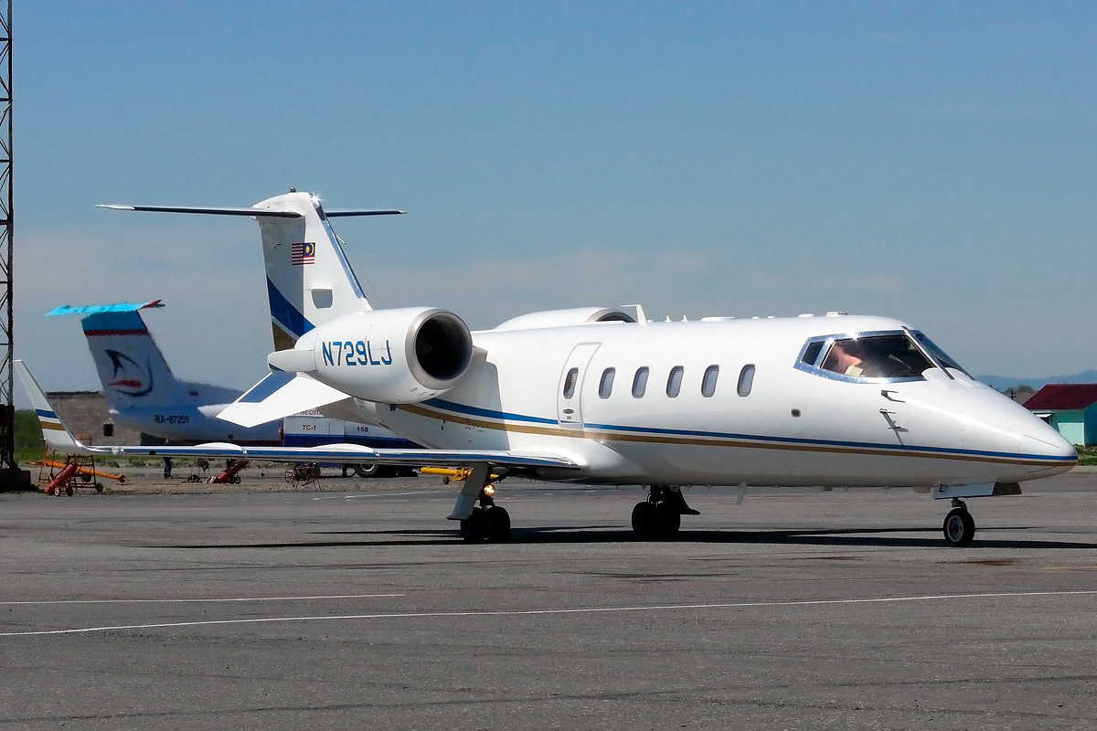 N729LJ